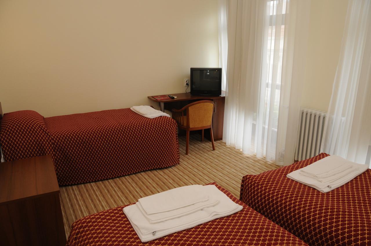 Hotel Shirok Sokak Bitola Exterior photo